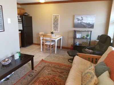 Great Location One Bedroom Downtown Apt In Mankato 1 Bedroom Apartment 1756 Radrenter Com,Property Brothers Houses For Sale