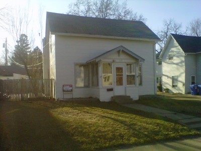 3 bedroom house w/ garage in sioux falls -3 bedroom house. 3816